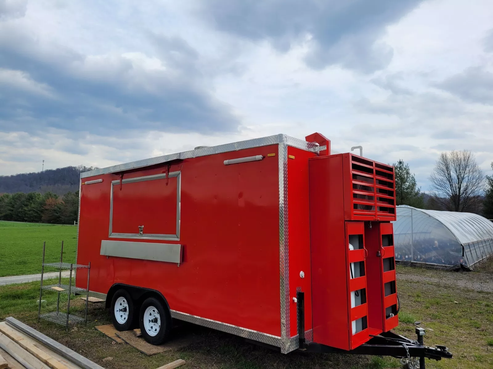1-13-1.webp Turnkey-Ready 8×16 Food Concession Trailer 2022 – Food Truck Equipment Available - Image 1