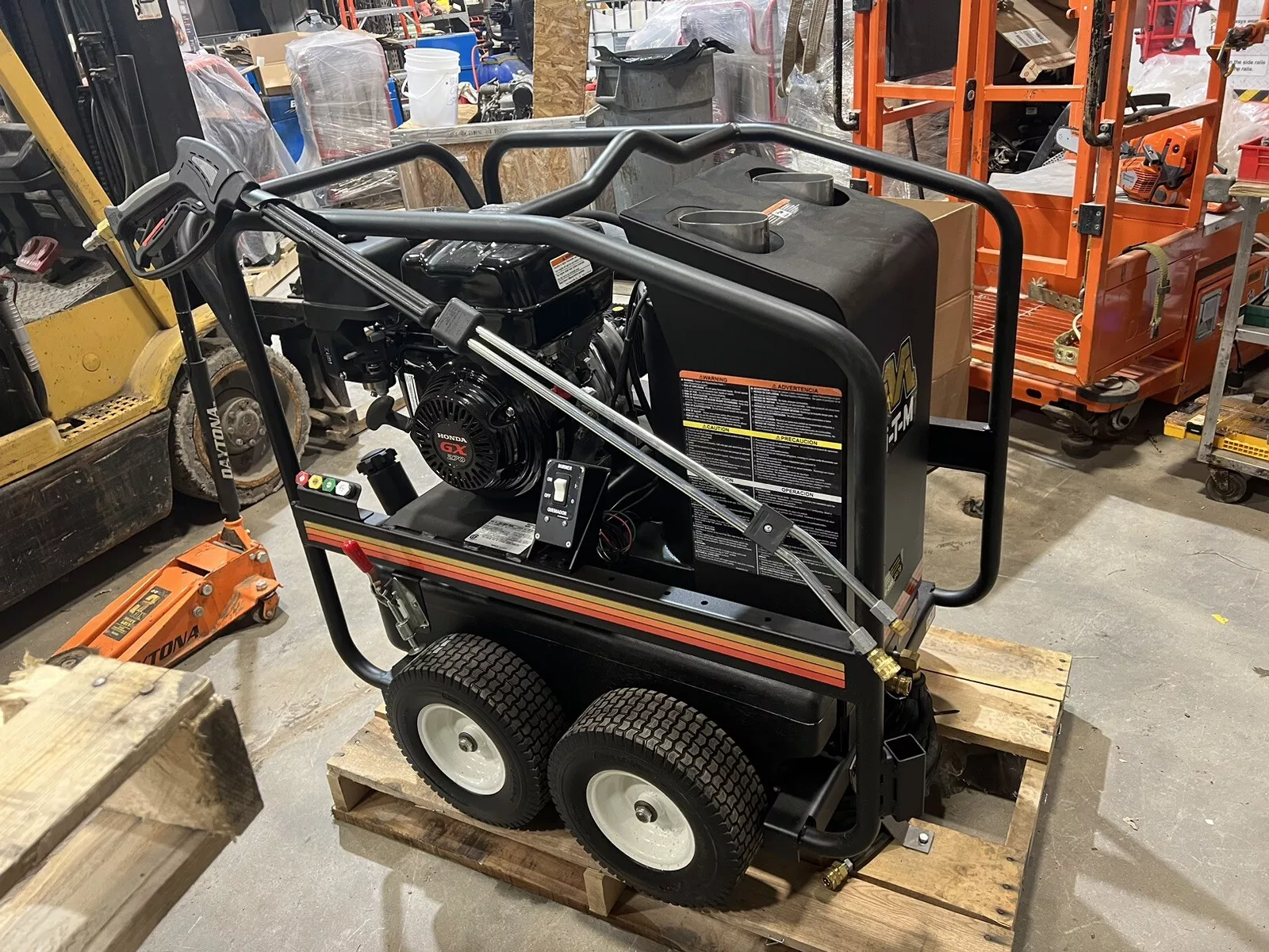 1-68.webp MITM hot water pressure washer Honda GX270 New - Image 1