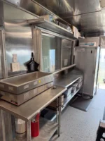 Used food truck - Image 8