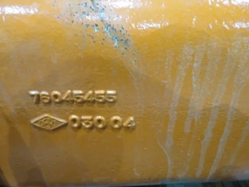 New Holland W230 rear axle assembly Wheel Loader Part Number 87317483 Case - Image 2