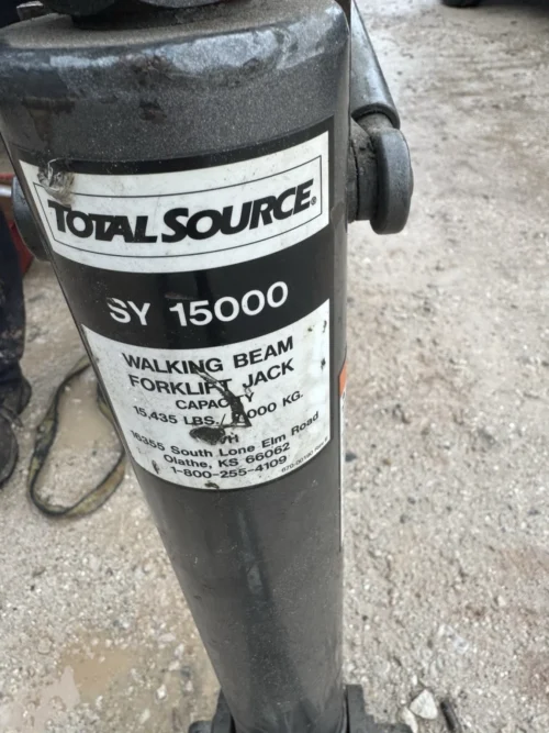 Total Source – Hydraulic Forklift Jack, 15400 LB. Cap., 2.5″-16.5″ Lift Height - Image 2