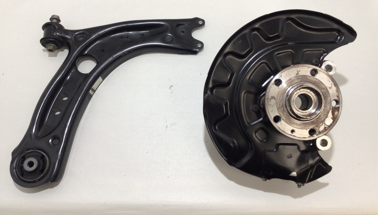 473226__03494.1659733276.jpg 2015-2019 Volkswagen MK7 Golf R Passenger Front Knee Hub w/ Control Arm / 71K M7R03 - Image 1