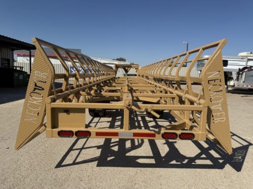 2026 Neckover 38H Hay Trailer - Image 3