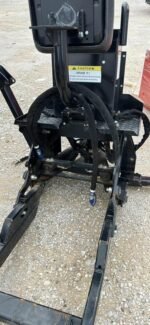 3 point tractor loader backhoe TYM BY75 - Image 2