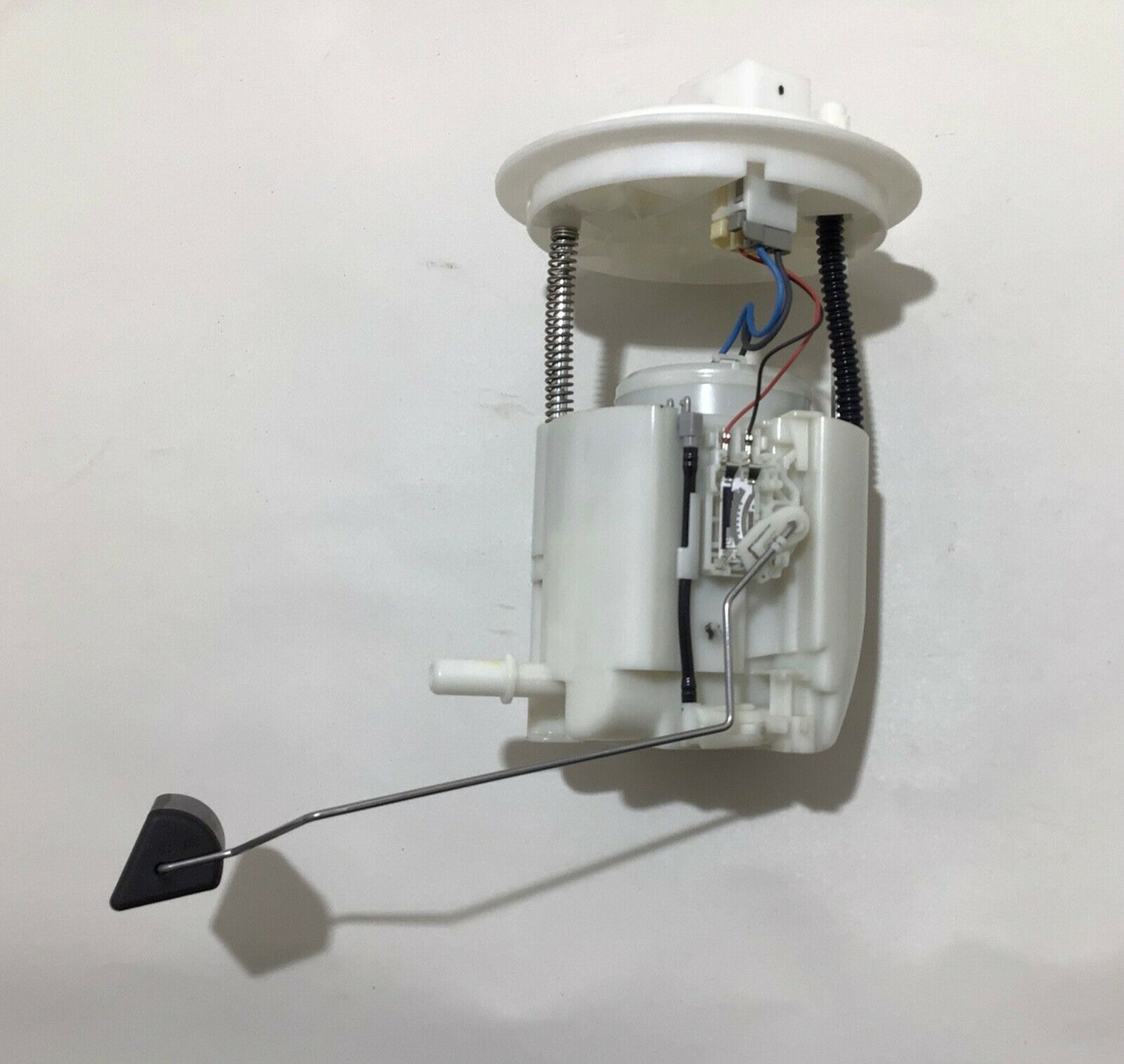 57__52790.1627321812.jpg 2010-2018 Jeep Wrangler JK Fuel Pump Sending Unit / 68059559AB / 98k / JK002 - Image 1