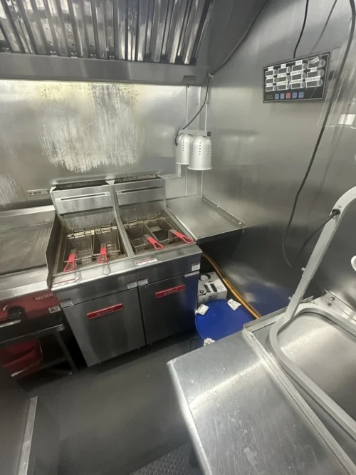 2024 empire concession trailer - Image 6
