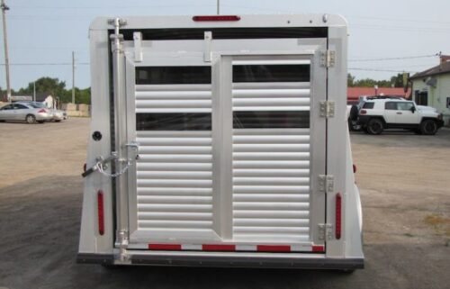 2023 Adams Trailers 16′ All Aluminum Stock Trailer - Image 5