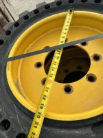 Camso 33×12-20 Solid Steer Tires With Rims 7.5-20 Rim 8 Lug Gehl Cat Case JCB - Image 2