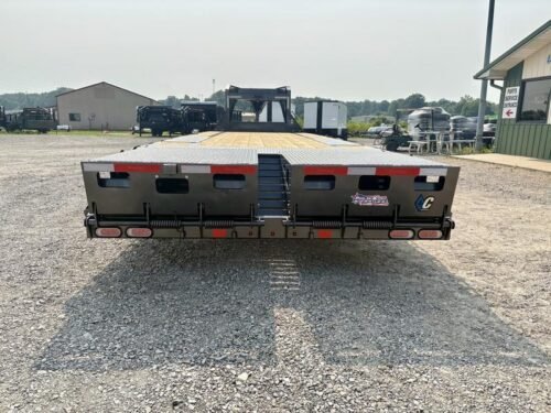 2025 Diamond C FMAX208 28′ x 102″ 18k Engineered Beam With Max Ramps - Image 4