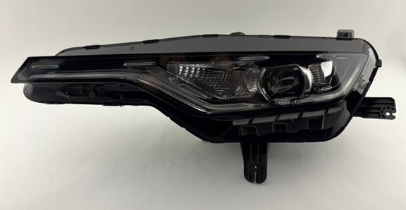 CE905EE0-AE4B-4215-8BAB-8459150F3E57_4_5005_c__42419.1776891026.jpg 2019-2024 Chevrolet Camaro SS Driver LED Headlight / CM003 - Image 1