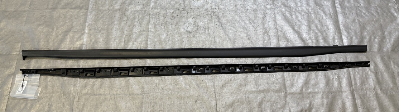 IMG_0067__93612.1760466754.jpg 2022-2024 Volkswagen MK8 GTI Passenger Side Skirt Rocker Panel Trim / OEM / M8002 - Image 1