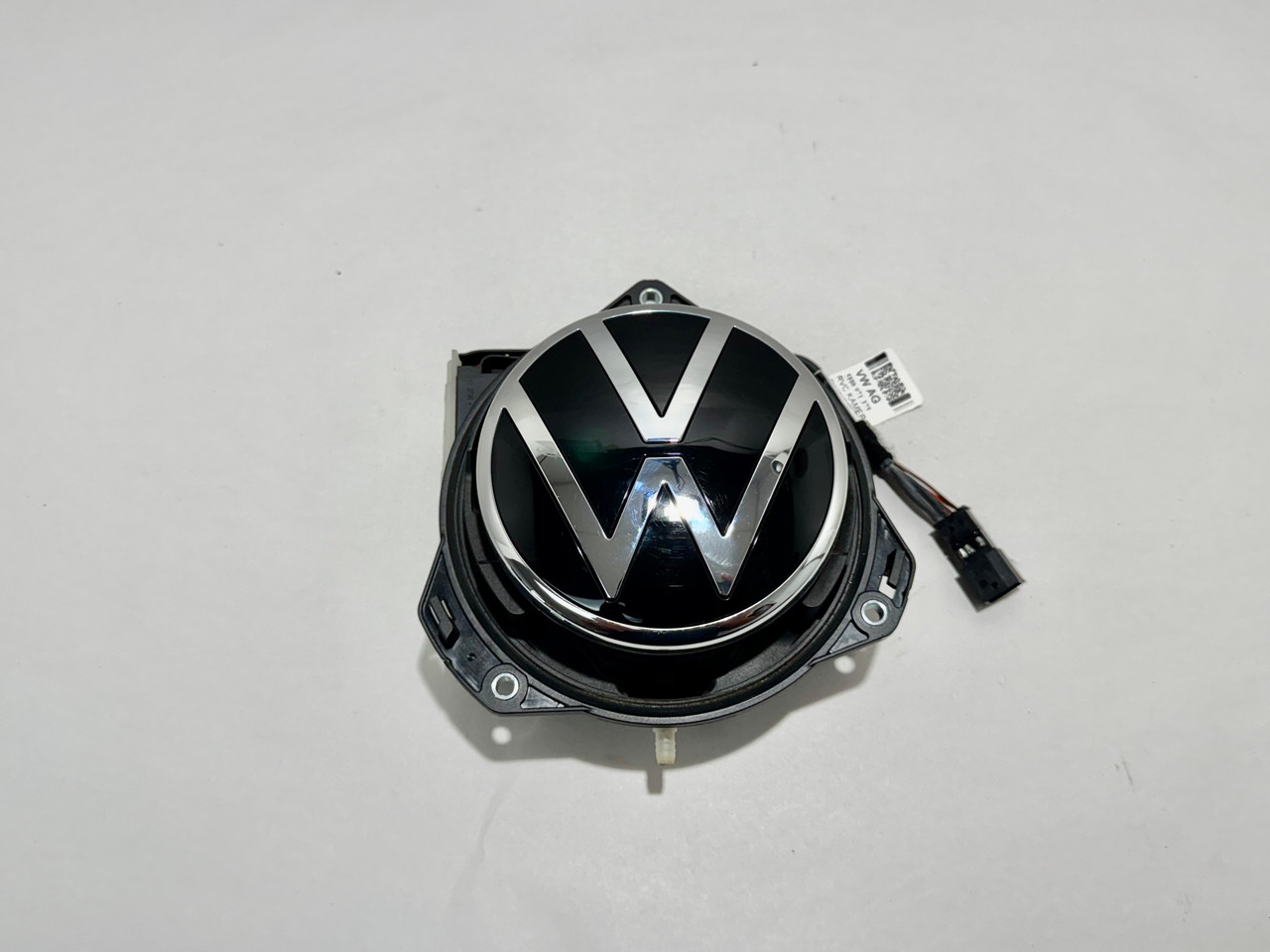 IMG_0082__42100.1760468402.jpg 2022-2024 Volkswagen MK8 Golf R / GTI Reverse Camera / Liftgate Emblem / M8002 - Image 1