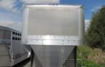 2023 EBY Maverick 20′ Aluminum Gooseneck Livestock Trailer - Image 3
