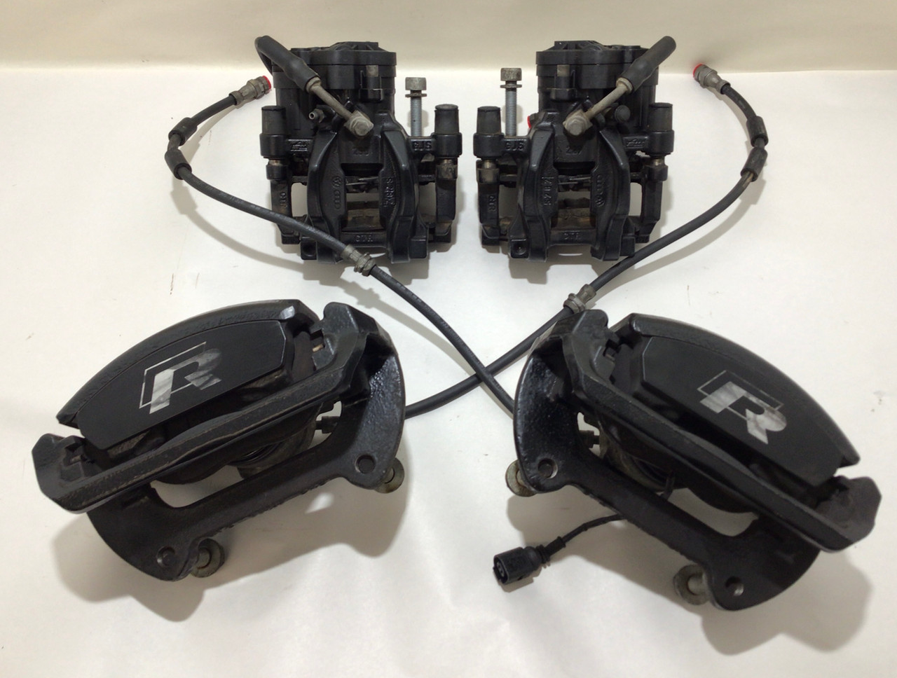 IMG_0522__26623.1677078667.jpg 2015-2019 Volkswagen MK7 Golf R OEM Brake Calipers / Black / Set of 4 / 82K M7R04 - Image 1