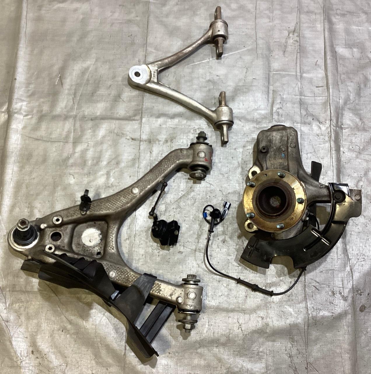 IMG_0773__86756.1737388217.jpg 2014-2019 Chevrolet C7 Corvette Stingray Passenger Front Knee Spindle Hub w/ Control Arms / 58K C7006 - Image 1