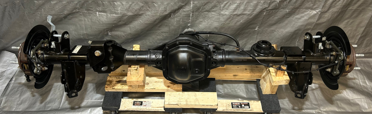 IMG_1010__73722.1698340690.jpg *DAMAGED* 2018-2023 Jeep Wrangler JL Rubicon Rear Axle Assembly w/ Locker / 4.10 / M220 / 50K JL006 - Image 1