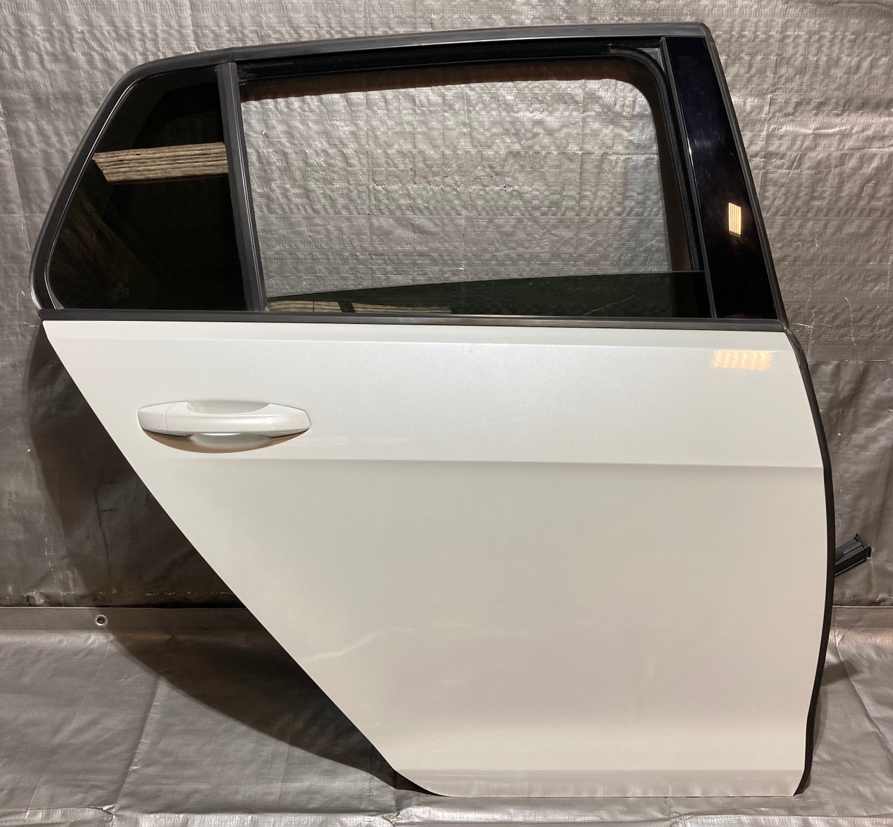 IMG_1604__09583.1742221067.jpg 2015-2020 Volkswagen MK7 Golf R Passenger Rear Door Assembly / Oryx White Pearl M7R09 - Image 1