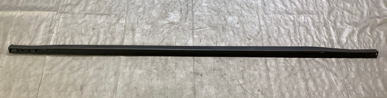 IMG_1607__19826.1747764410.jpg 2022-2024 Volkswagen MK8 GTI Driver Side Skirt Rocker Panel Trim / OEM / M8001 - Image 1