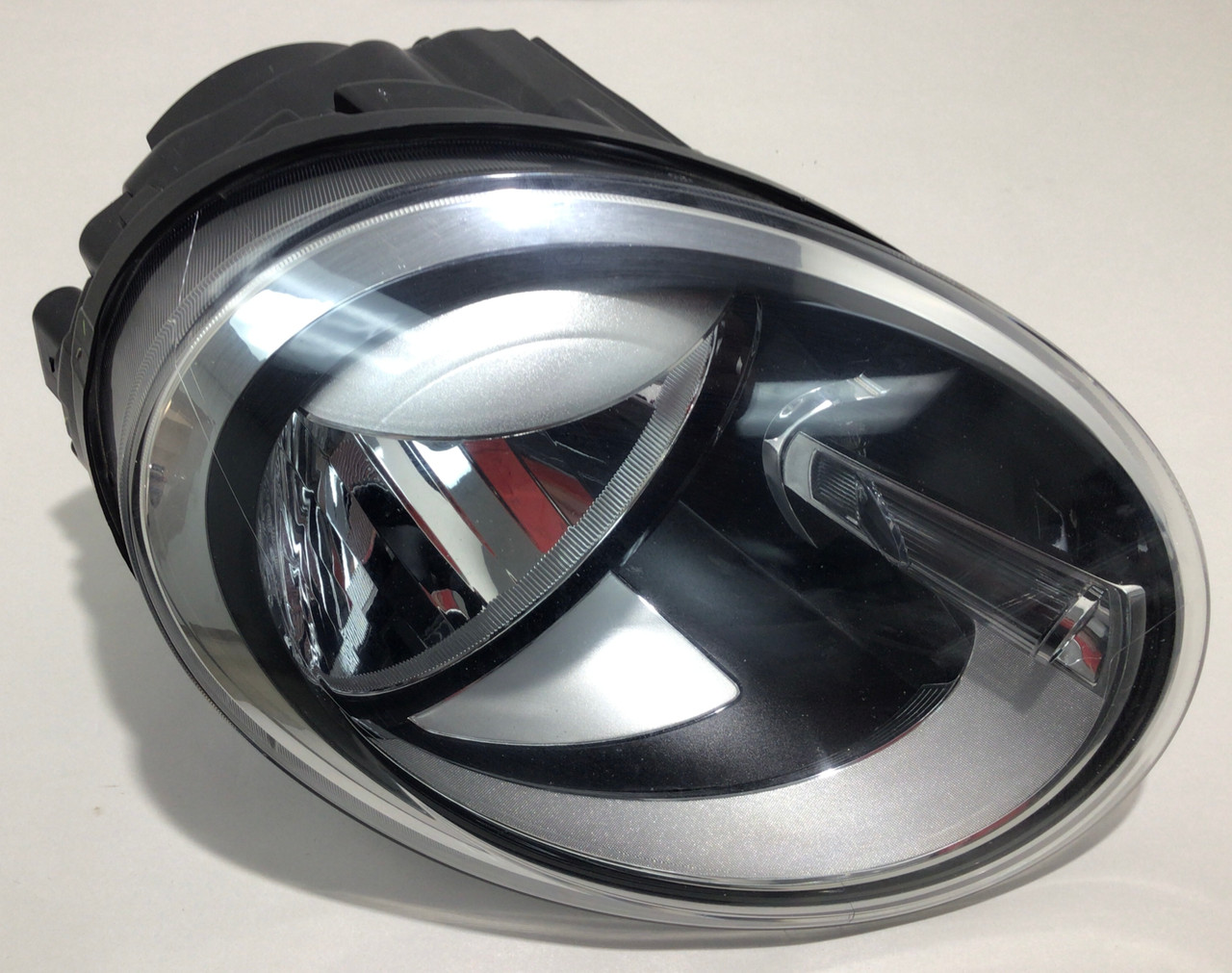 IMG_1617__18649.1702391126.jpg 2012-2019 Volkswagen Beetle Passenger Side Halogen Headlight / VB009 - Image 1