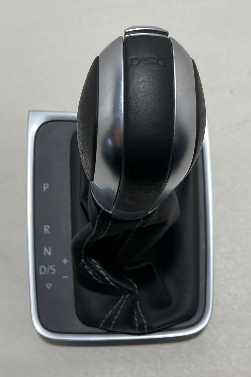 IMG_1810__59319.1742302592.jpg 2015-2019 Volkswagen MK7 Golf R DSG Automatic Shift Knob w/ Boot / M7R09 - Image 1