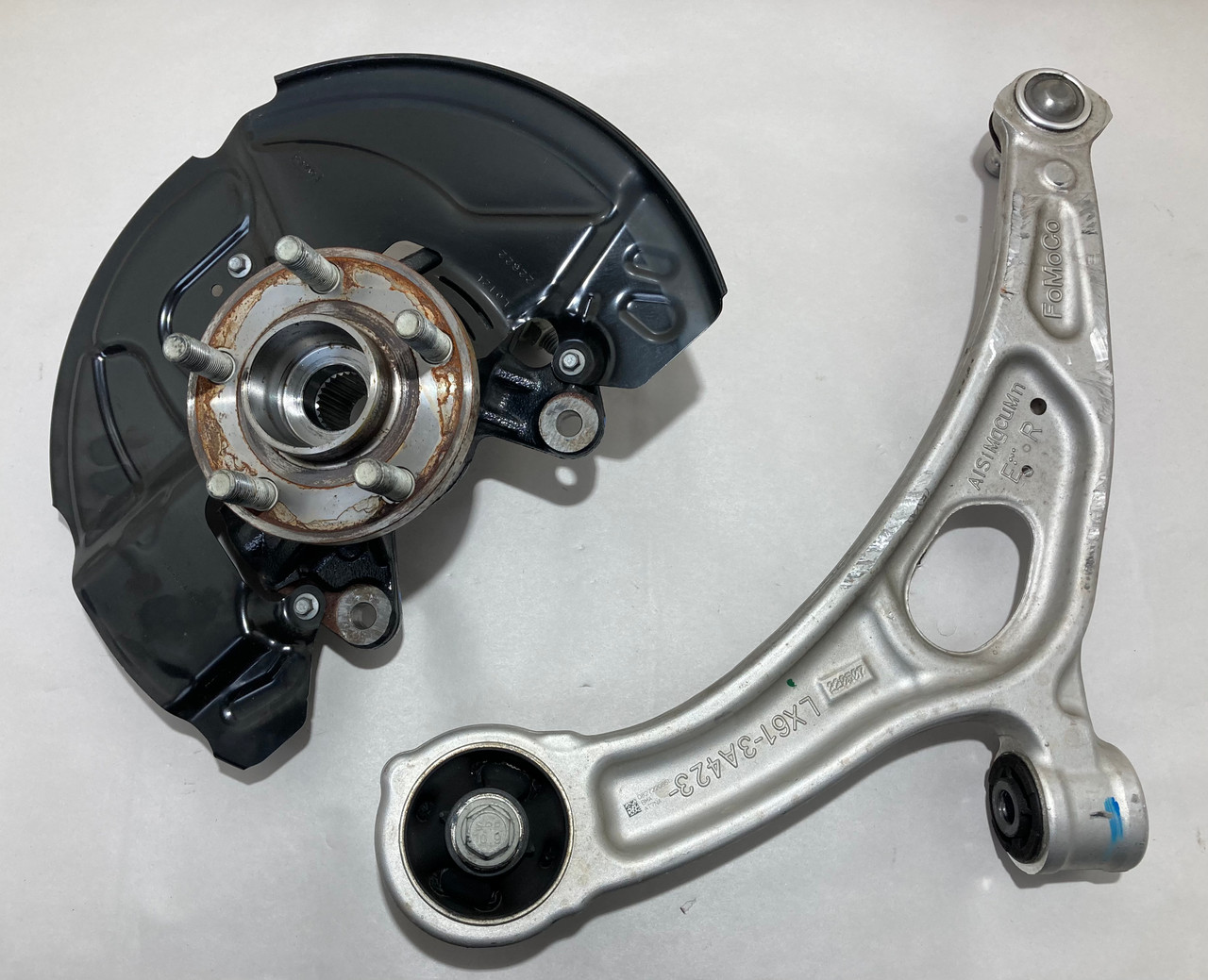 IMG_2057__18926.1711573838.jpg 2022-2023 Ford Maverick Passenger Front Knee Hub Knuckle w/ Lower Control Arm / 16K MV001 - Image 1