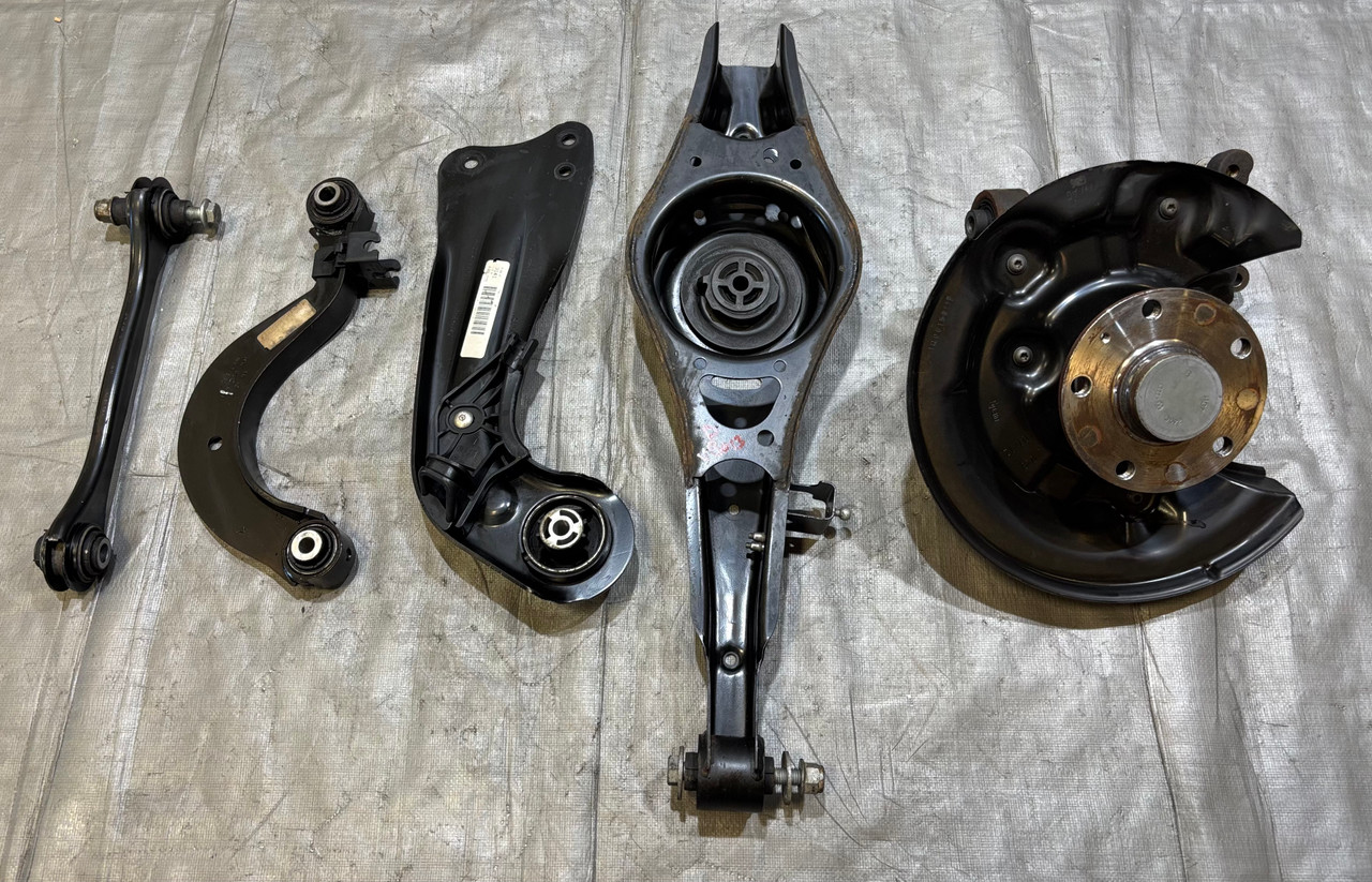 IMG_2458__98203.1779115291.jpg 2012-2019 Volkswagen Beetle Driver Rear Trailing Arm Assembly w/ Control Arms / 87K VB013 - Image 1