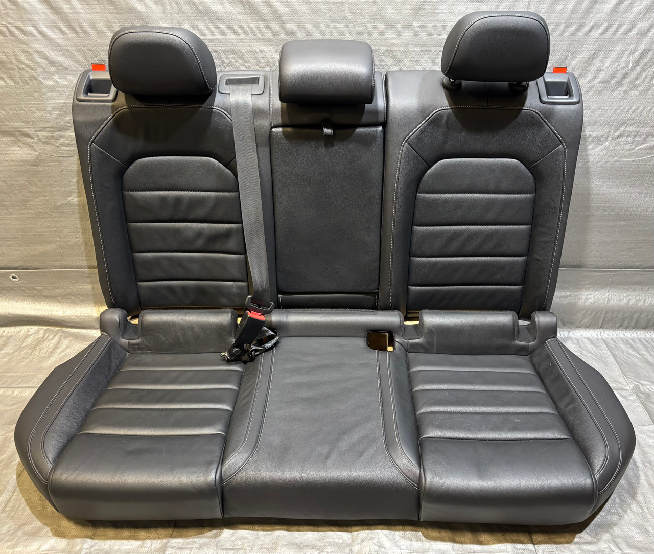 IMG_2550__30445.1768834134.jpg 2015-2017 Volkswagen MK7 Golf R Black Leather Rear Seat Set / M7R11 - Image 1