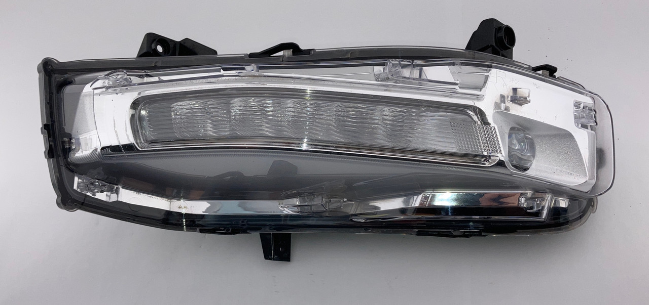 IMG_2596__21811.1758818523.jpg 2018-2020 Ford Mustang GT S550 Passenger Side LED Fog Light w/ Turn Signal / FM014 - Image 1