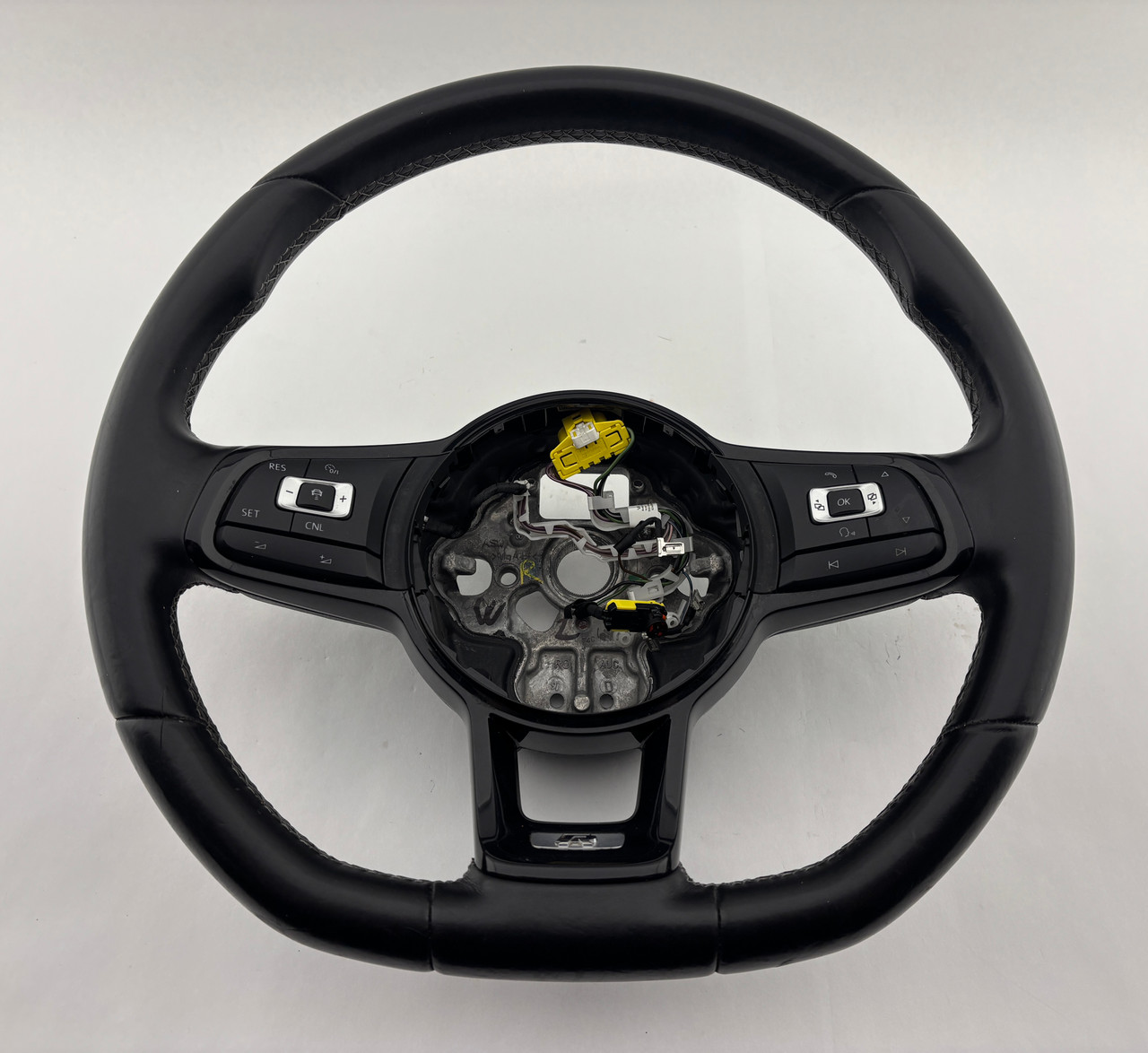 IMG_2792__72145.1768853943.jpg 2017-2019 Volkswagen MK7 Golf R Black Leather Steering Wheel / Automatic / M7R11 - Image 1