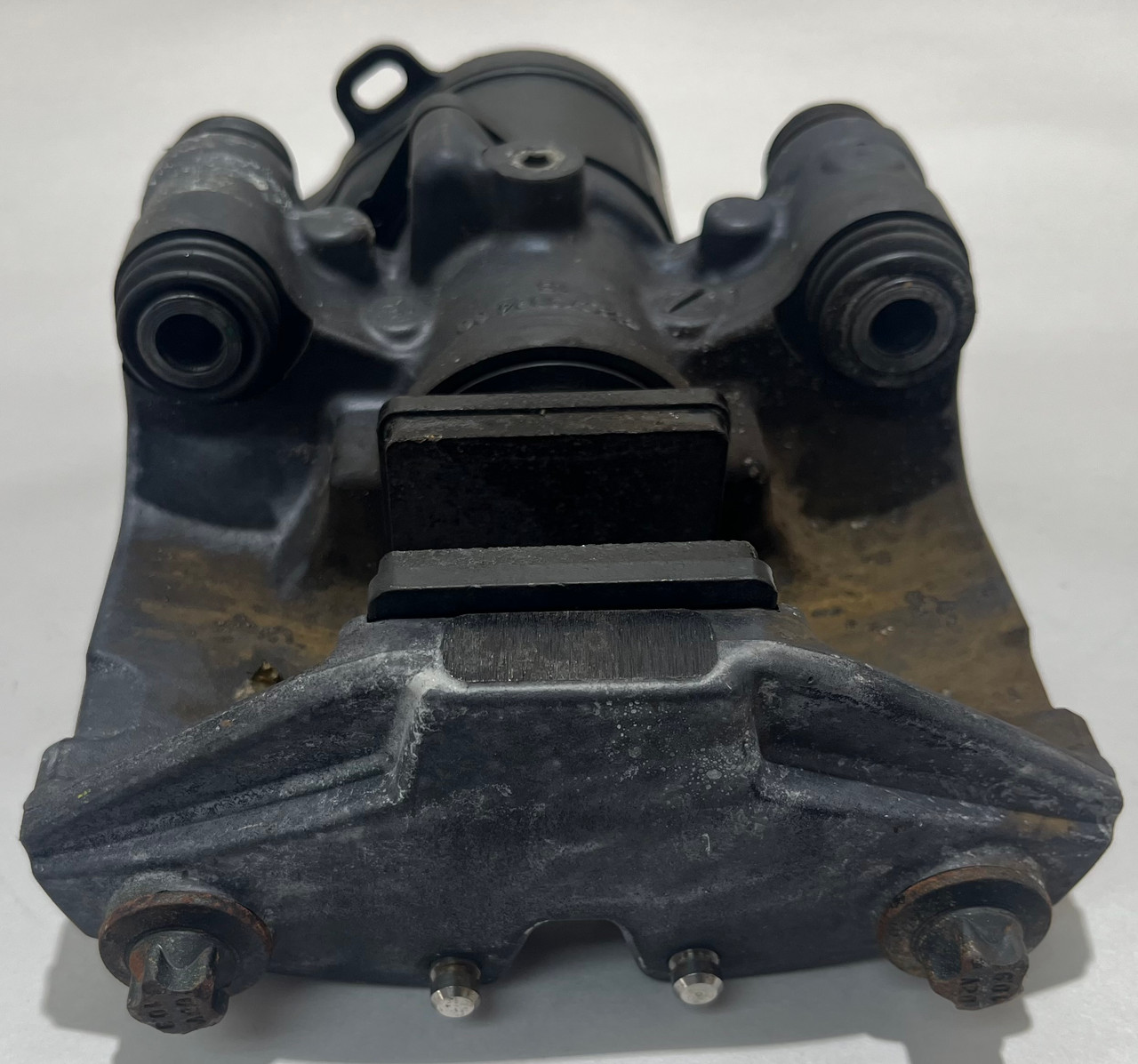 IMG_3573__05652.1770663751.jpg 2020-2023 Chevrolet C8 Corvette Stingray Z51 Passenger Side Rear Parking Brake Caliper / 51K C8002 - Image 1