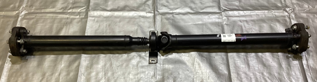 IMG_3673__19618.1754318754.jpg 2017-2020 Chevrolet Camaro SS LT1 6.2l OEM Drive Shaft / Automatic / 84595445 / 63K CM002 - Image 1