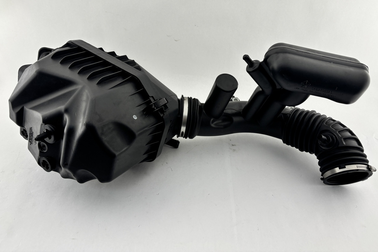 IMG_3827__31532.1784563715.jpg 2012-2018 Jeep Wrangler JK Air Intake Tube w/ Airbox / 73K JK018 - Image 1