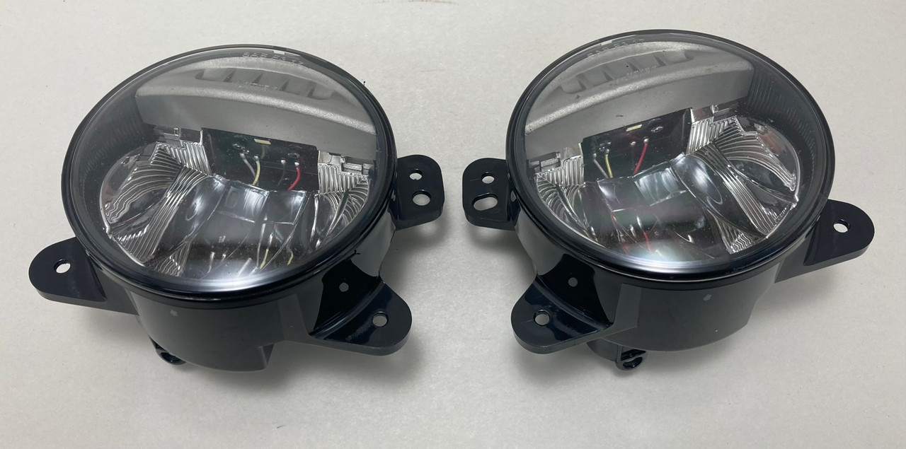 IMG_4452__10923.1755542119.jpg 2007-2018 Jeep Wrangler JK OEM LED Fog Lights / Pair / JK015 - Image 1