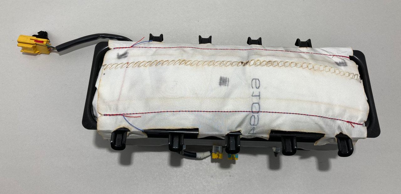 IMG_4498__90417.1728391217.jpg 2022-2023 Ford Maverick Passenger Dashboard Airbag SRS / MV003 - Image 1