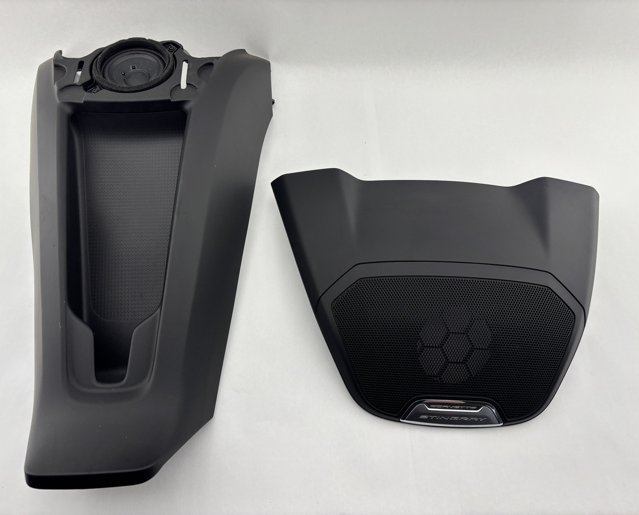 IMG_4648__82930.1769524794.jpg 2020-2023 Chevrolet C8 Corvette 1LT Rear Console Waterfall Trim Panel / Black / C8001 - Image 1