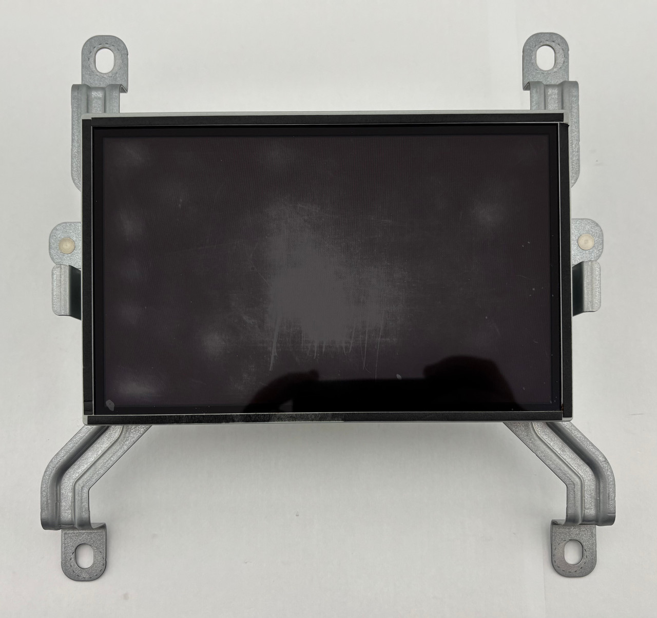IMG_6114__03848.1773171412.jpg 2021-2023 Ford Bronco 8" Radio Media Display Unit / M2DT18B955FA / BR005 - Image 1