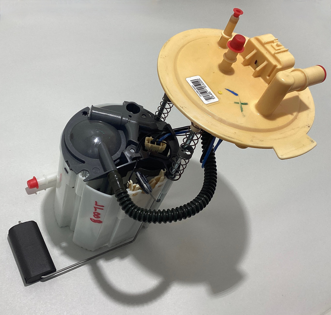 IMG_6525__61250.1718208821.jpg 2018-2021 Jeep Wrangler JL 2.0l Fuel Pump Assembly / 52030307AC / 92K JL008 - Image 1