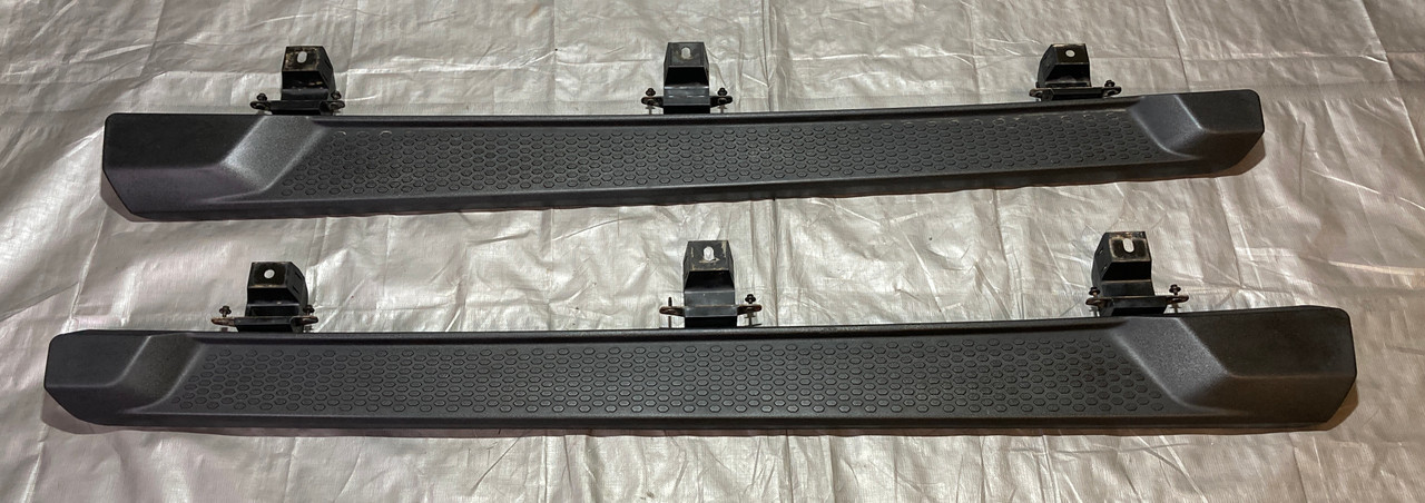 IMG_6812__55379.1760105337.jpg 2018-2021 Jeep Wrangler JL Unlimited 4DR OEM Side Steps Running Boards / Pair / JL010 - Image 1
