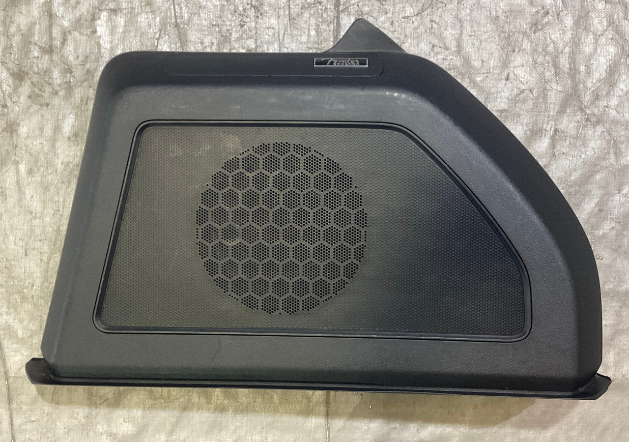 IMG_7096__74412.1718378092.jpg 2012-2019 Volkswagen Beetle Coupe Fender Audio Rear Subwoofer w/ Housing / VB010 - Image 1