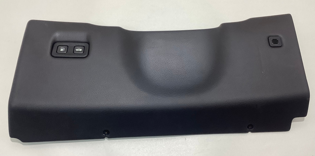 IMG_7563__52444.1755694672.jpg 2005-2013 Chevrolet Corvette C6 Driver Steering Column Trim Panel / Black / C6018 - Image 1