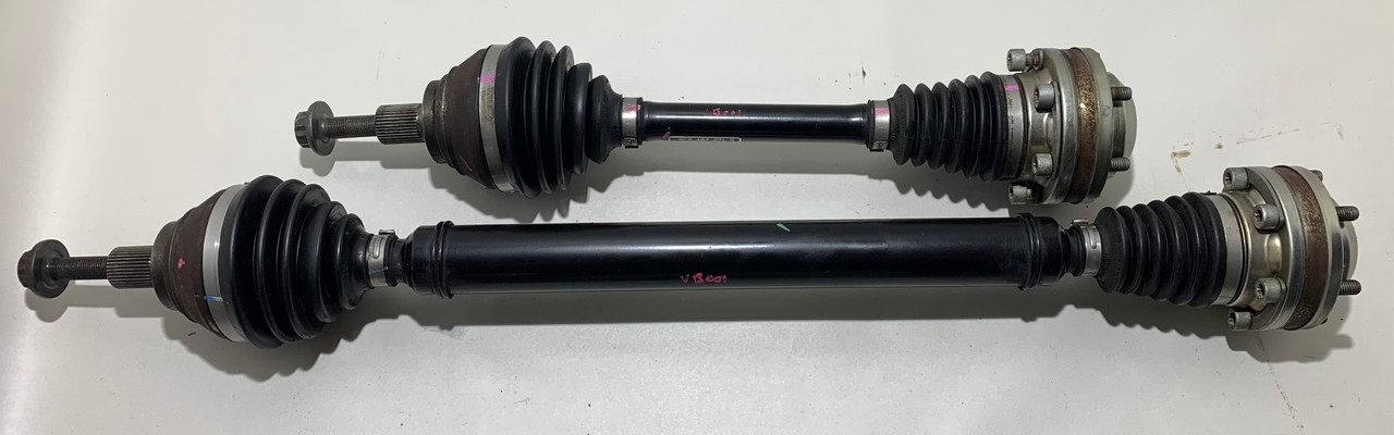IMG_7684__73457.1630075886.jpg 2012-2018 Volkswagen Beetle Front Axles Half Shafts / Pair / Automatic / 87k / VB001 - Image 1