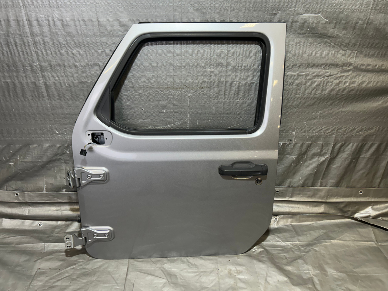 IMG_8389_4__35398.1777317221.jpg 2018-2024 Jeep Wrangler JL Unlimited 4DR / Gladiator JT Driver Front Door Assembly / Billet Silver Metallic JL012 - Image 1