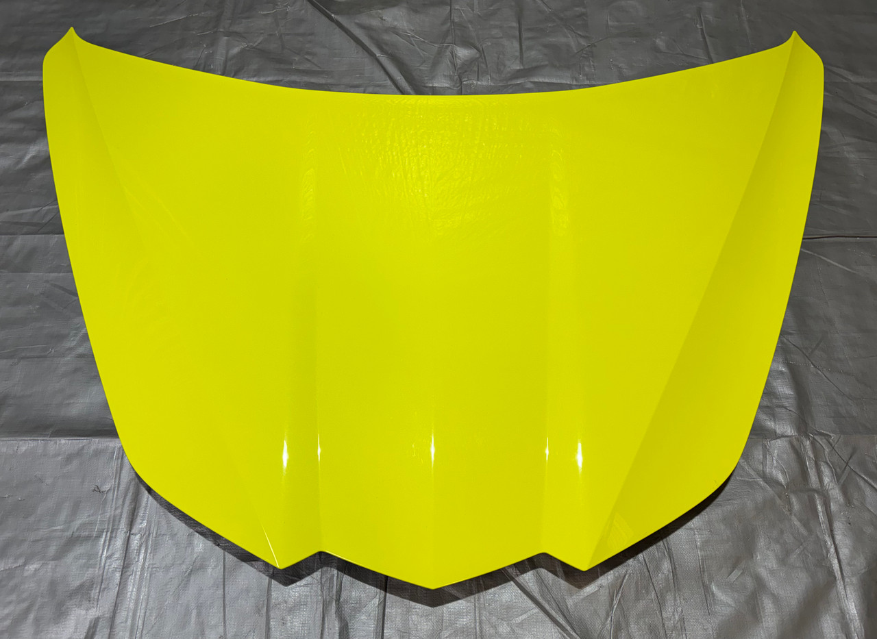 IMG_8450__71010.1770817006.jpg 2020-2025 Chevrolet C8 Corvette OEM Hood Panel / Accelerate Yellow Metallic C8002 - Image 1