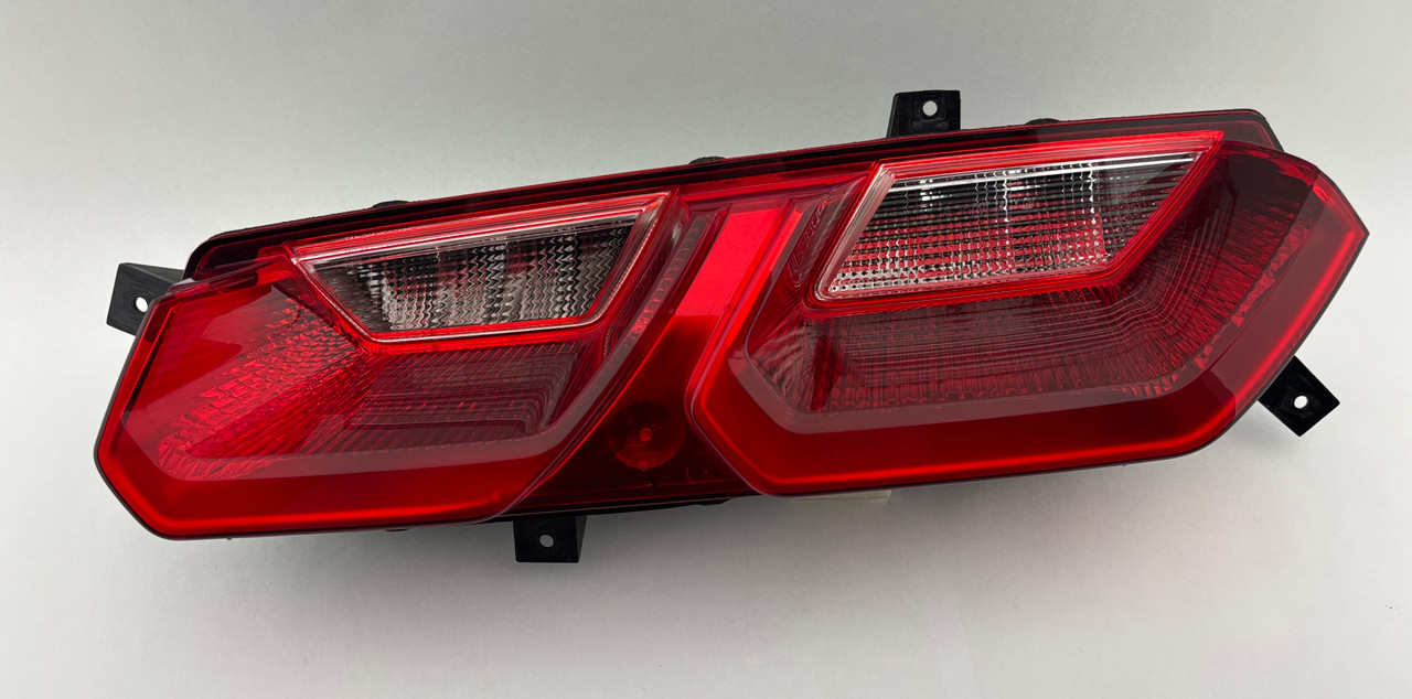 IMG_8490__10854.1777561268.jpg 2014-2019 Chevrolet C7 Corvette Stingray Passenger Tail Light / C7008 - Image 1