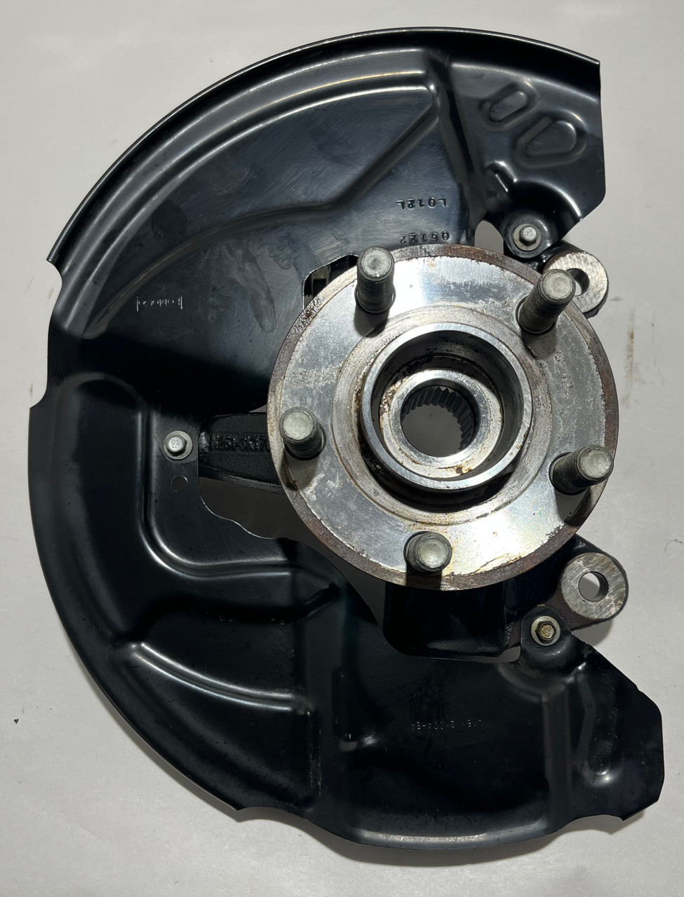 IMG_8723__80625.1775241459.jpg 2022-2025 Ford Maverick Passenger Front Knee Hub Knuckle / 29K MV005 - Image 1