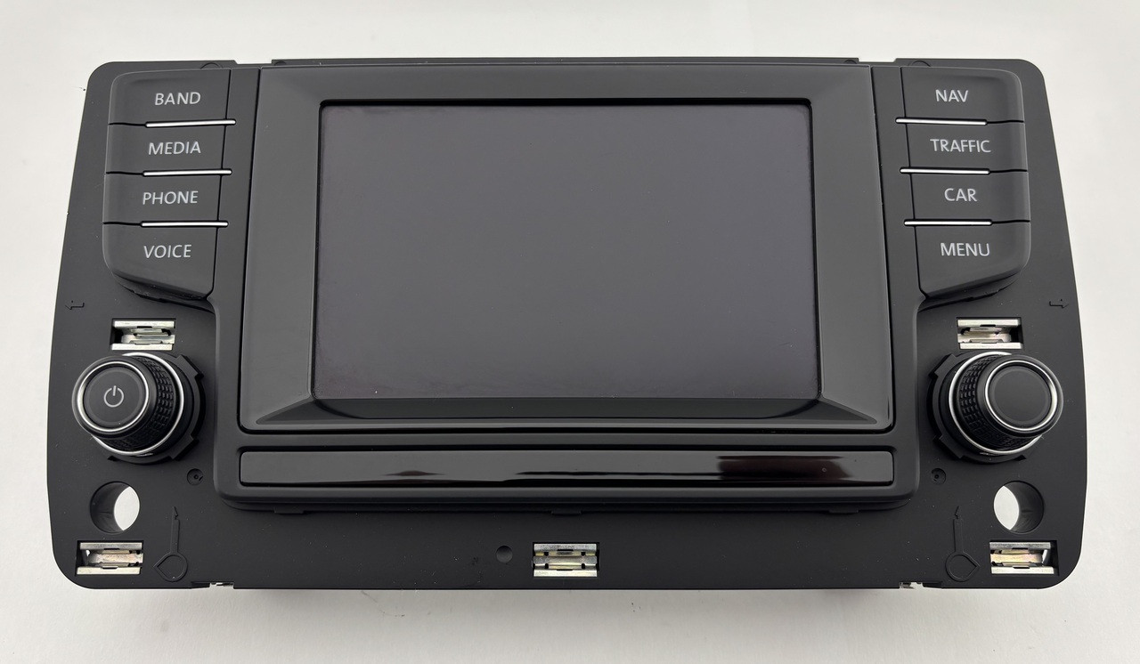 IMG_9627__87385.1774470962.jpg 2015 Volkswagen MK7 Golf R GTI Navigation Display Unit / Radio Controls - 5G0919605K / M7010 - Image 1