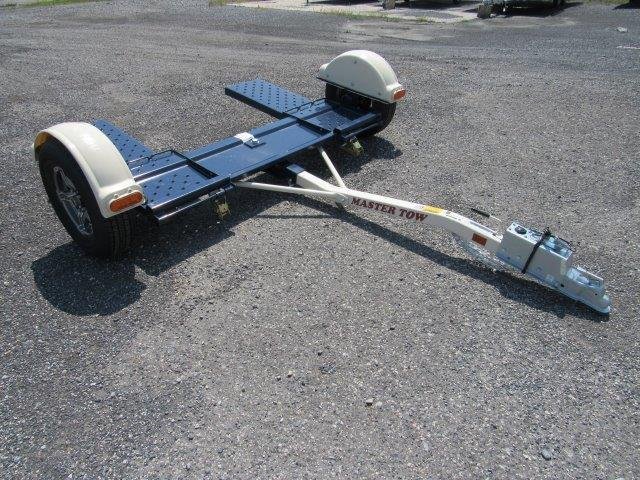 master-tow-80-tow-dolly-hydraulic-brakes.jpg Master Tow 80″ Tow Dolly – Hydraulic Brakes - Image 1