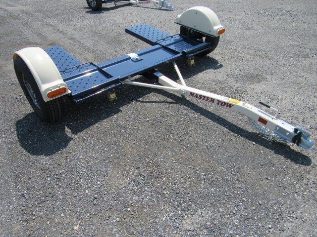 master-tow-80-tow-dolly-no-brakes.jpg Master Tow 80″ Tow Dolly – No Brakes - Image 1