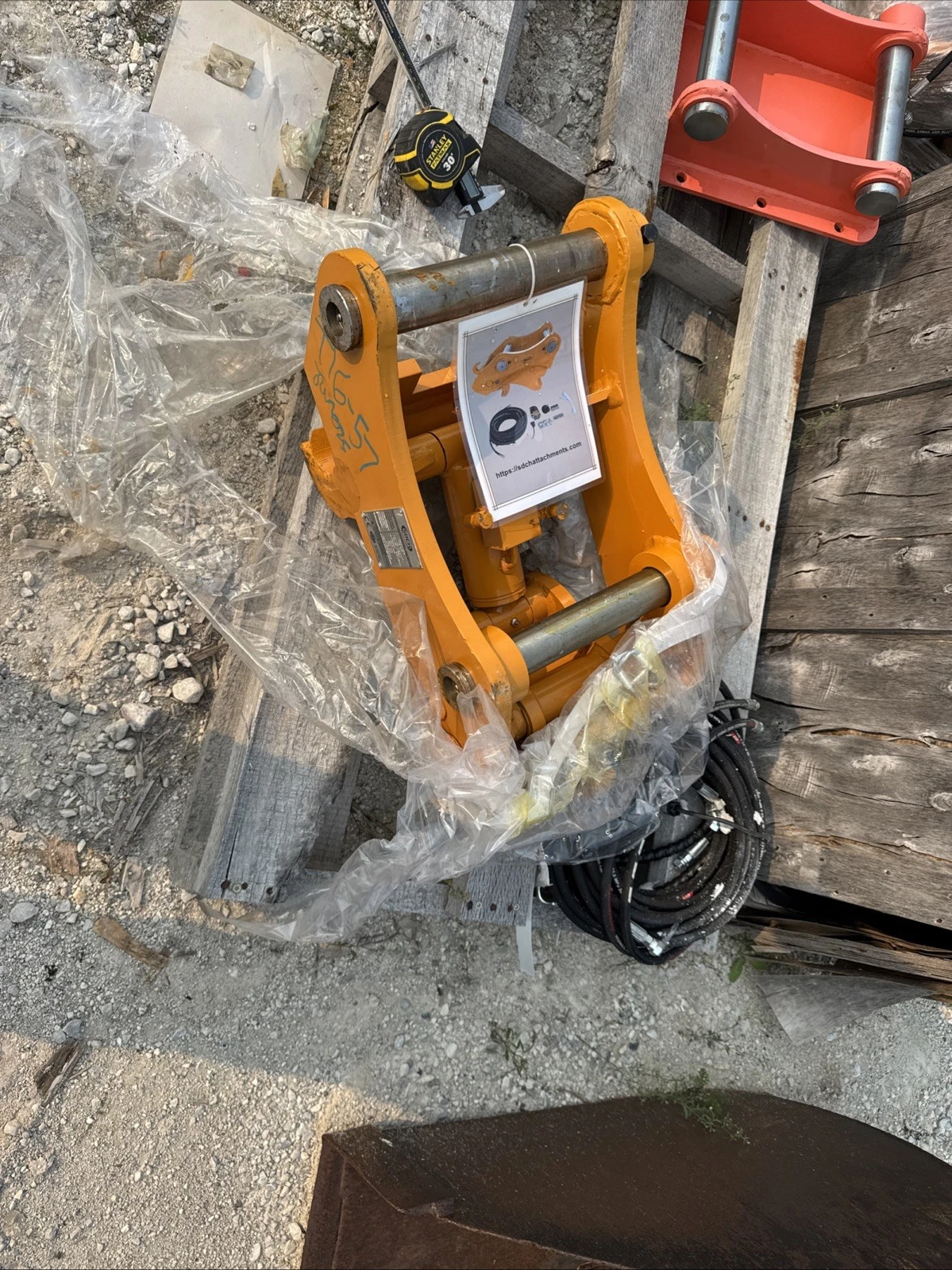 s-l1600-36.webp Cat 416 420 Loader Backhoe Hydraulic Coupler 45 50 Mm Pins New Quick Attach - Image 1