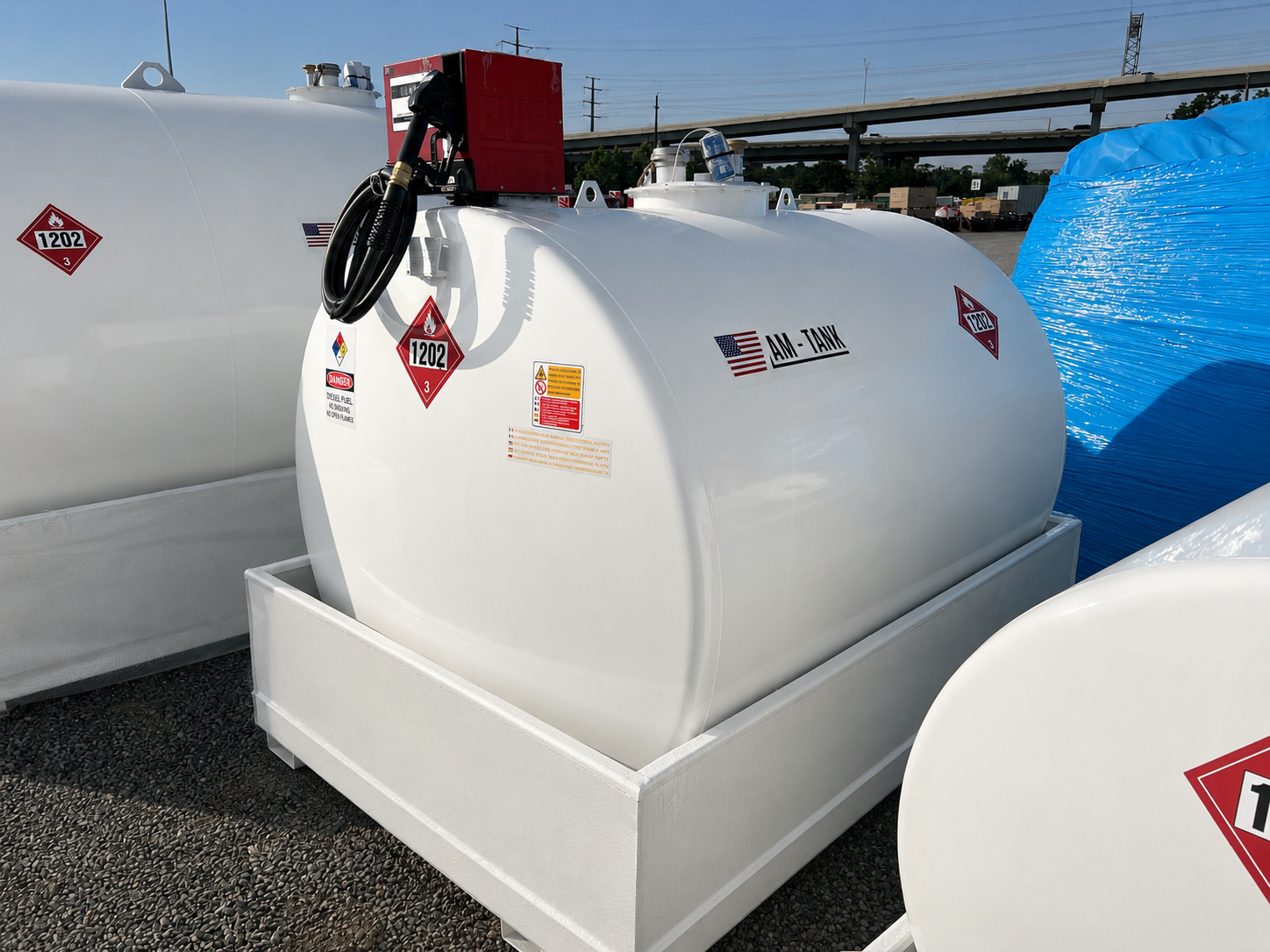 1050-gallon-am-tank-diesel-fuel-tank-1.png AM Tank 1,050 Gallon Diesel Fuel Tank with Pump and Containment Pan - Image 1